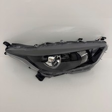 TOYOTA YARIS DRIVERS SIDE RIGHT HALOGEN HEADLIGHT KO-5 2020 2021 2022