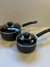 2 Utopia Kitchen Pots
