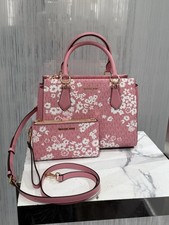 NWT MICHAEL KORS Marilyn Medium Printed Signature Logo Satchel and wristlet set