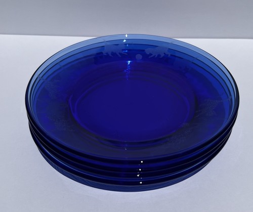 4 Cobalt Blue Glass 7 1/4” Salad Dessert Plates Etched Cats Yarn - Picture 10 of 14