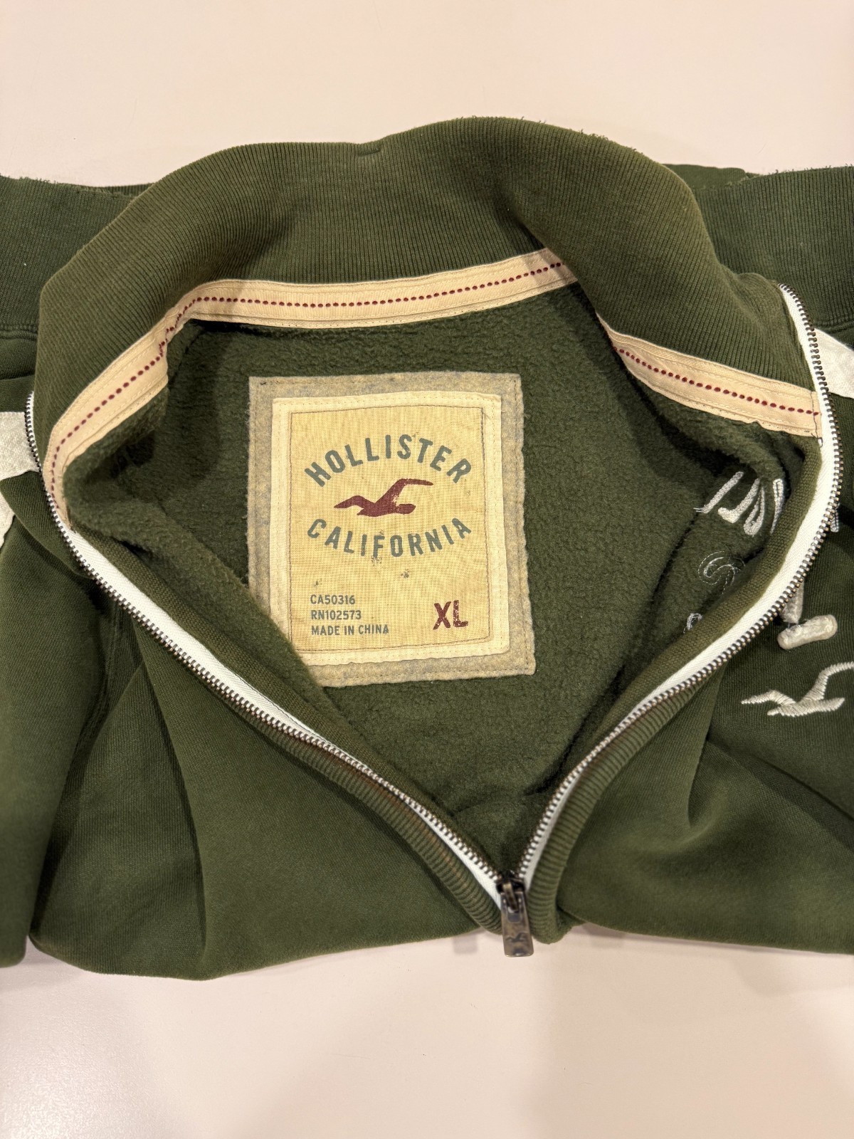 Vintage Y2K Hollister Cal Vintage Green Jacket Size XL Excellent Condition RARE image 3