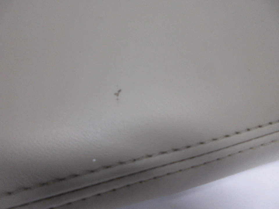 2003-2011 Lincoln Town carro PERGAMINHO BEGE BRONZEADO console central tampa apoio de braço fabricante de equipamento original - Imagem 2 de 4