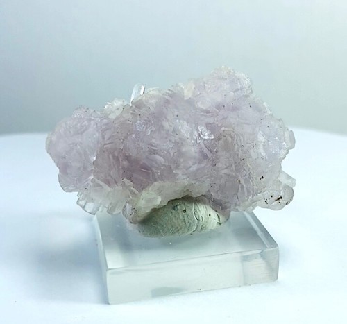 FLUORITE LIGHT PURPLE CRYSTALS with CALCITES on MATRIX - PERÚ......HUANZALA MINE