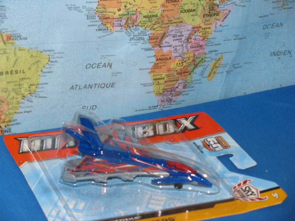MATCHBOX MBX SKY BUSTERS FLIGHT STRIKE 60th ANNIVERSARY ***BRAND NEW & RARE*** - Image 2 of 4