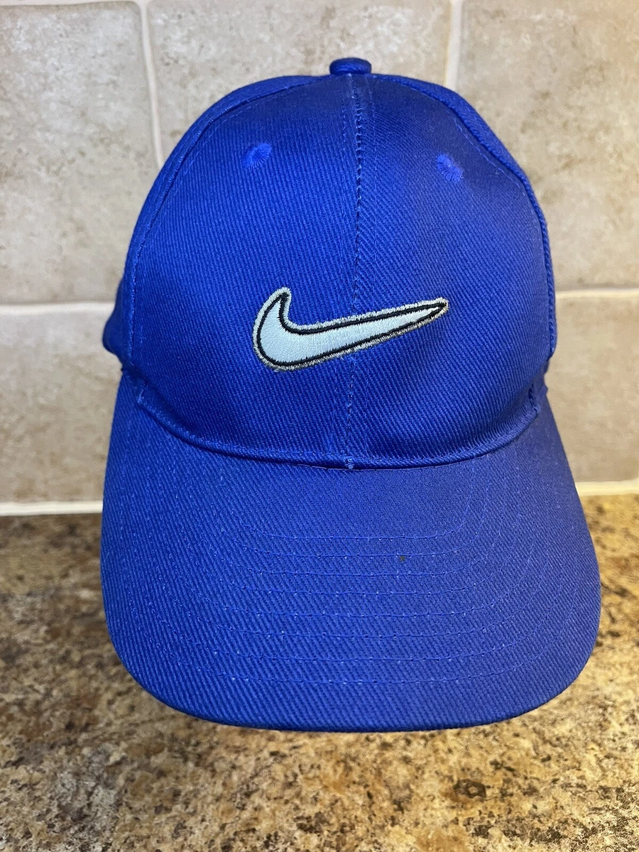 Nike big hotsell swoosh cap