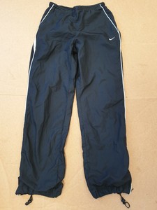 womens nike black tracksuit