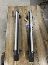 Barrecrafters Horizontal Ski & Snowboard Clamp Roof Rack Made In USA #2832E