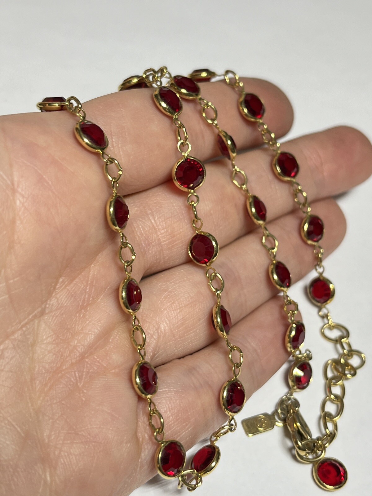 Swarovski Crystal Ruby Red Station Necklace Vintage 90's Goldtone