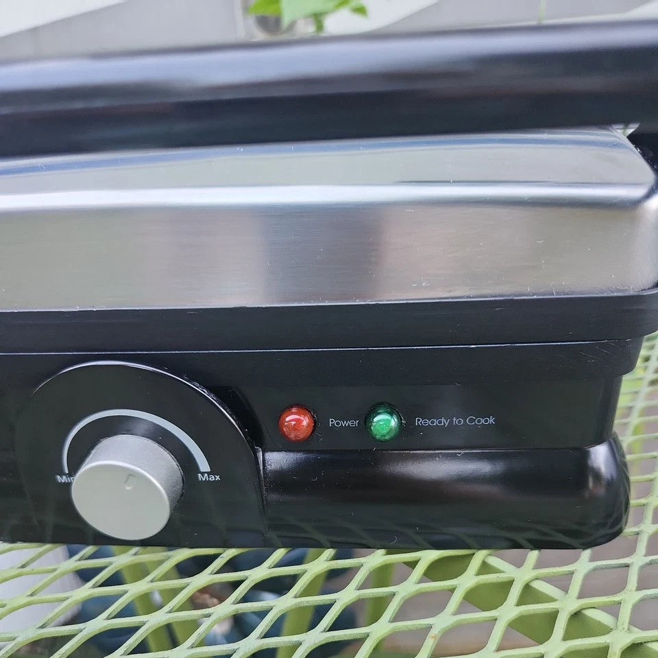 Parrilla Sunbeam Panini. Plancha sandwichera eléctrica de acero inoxidable CKSBPM5020 Foto 4 de 4