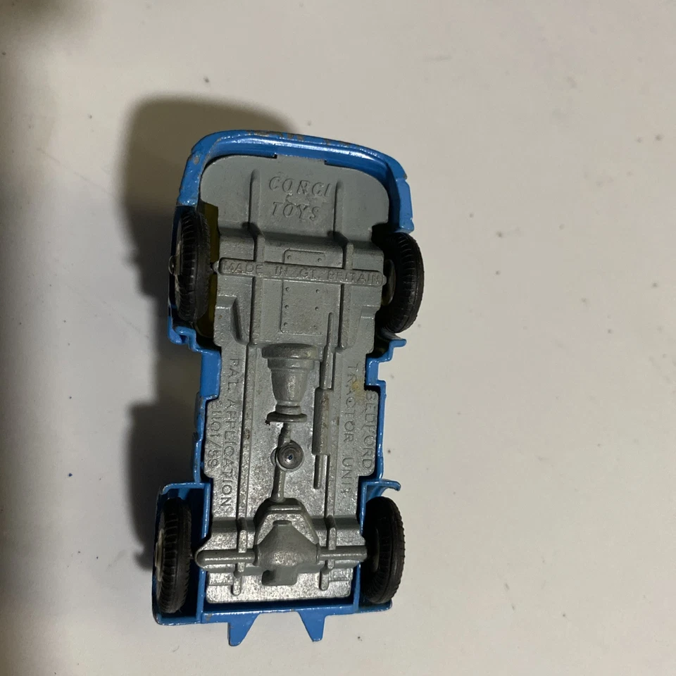 Vintage Corgi Major Toys No.1131 Bedford TK with Carrimore Machinery Carrier - Image 4 of 4