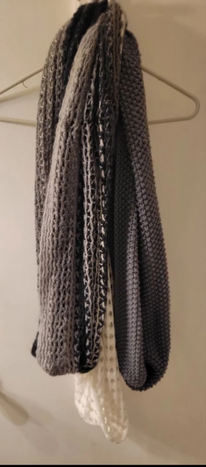 BUNDLE 8 Scarves Silk, Velvet, Rayon, Gray, Cream, Burgundy, Wine, Red - Image 2 of 4