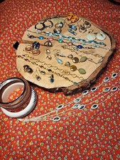 Earthy Jewlery Lot Of 40 Gold And Silver Tone Monet Avon Vintage 