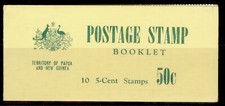 AUSTRALIA - Papua New Guinea QEII SG SB1, 1970 50c stamp booklet. Cat