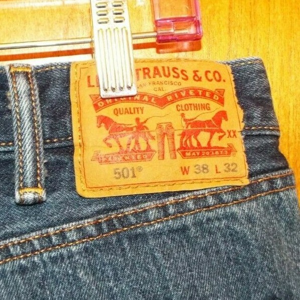 LEVIS STRAUSS 501 BUTTON FLY MEDIUM WASH JEANS 38X32. VGC #2 | eBay