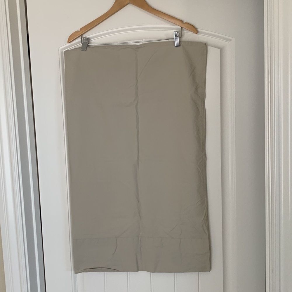 Restoration Hardware Pisolo Made In Italy 50 Yr Linens Standard Pillowcases Dune eBay