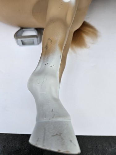 Unsere Generation von Battat Palomino Farbe Pferd - 20" Haarspiel Pferd Sattel Trense - Bild 13 von 14