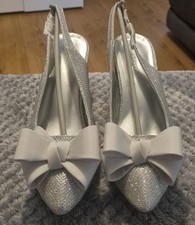 Silver Glitter Bow Heels (Size 6)