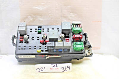 2002 Buick Park LeSabre Fuse Box Relay Junction Unit 25724675 Module 369 2E1-B3