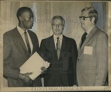 1968 Press Photo Speakers at Conference of Social Welfare & Community Relations