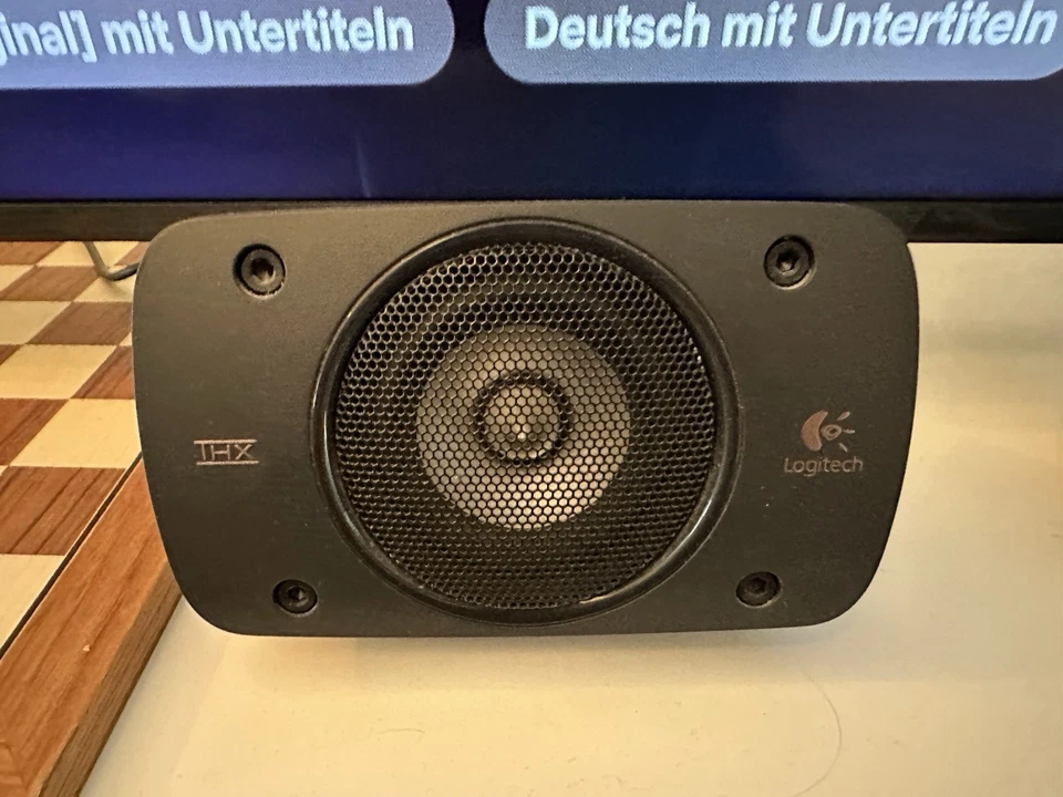 Logitech Z906 5.1 Sound System, Lautsprecher mit Surround Sound, THX, - Schwarz - Bild 3 von 4