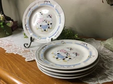 Vintage Tienshan Stoneware Desert/Salad Plates Holstein Cow Whimsical  5 Pc.