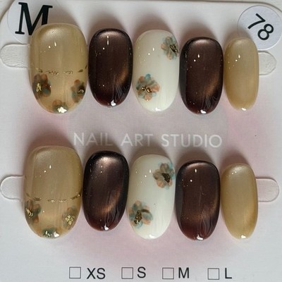 Handmade Hand painted Flower Press-On Nails Short Oval Reusable Fake Nail Size M