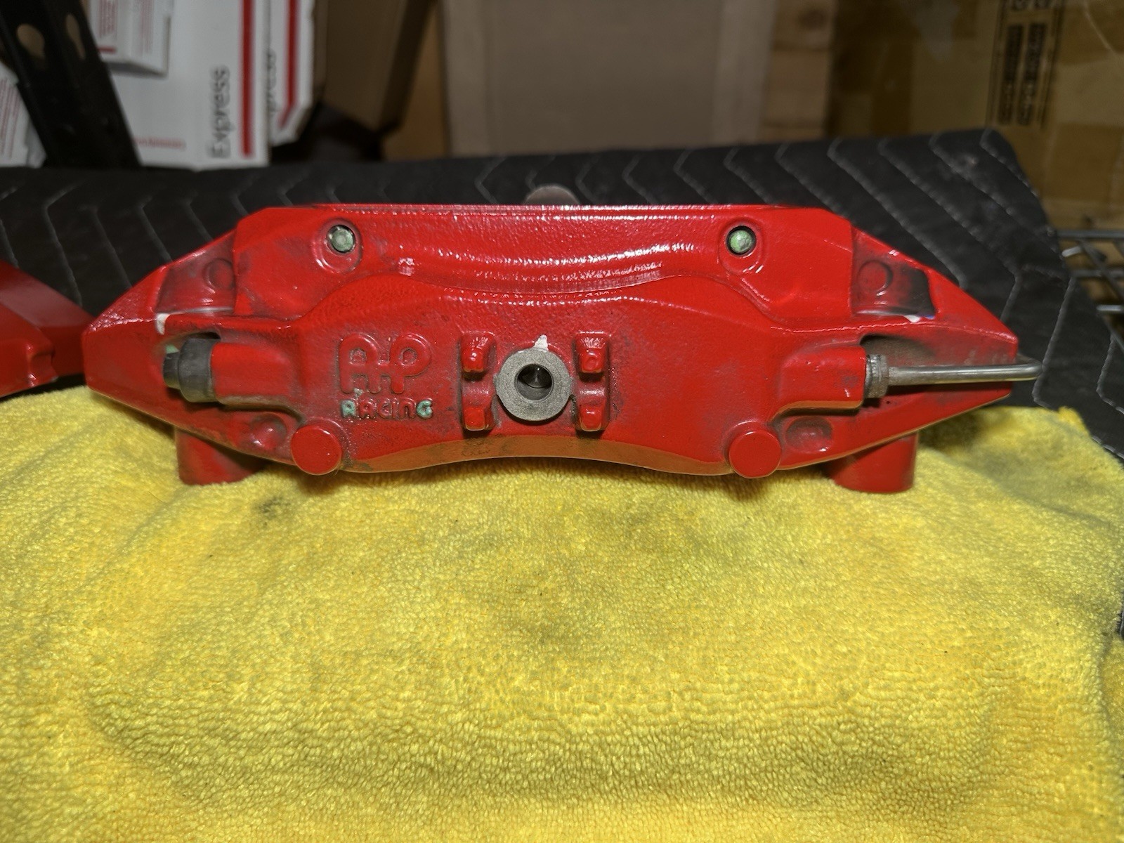 McLaren 570gt Steel Rotor Brake System Kit ( LIKE NEW )