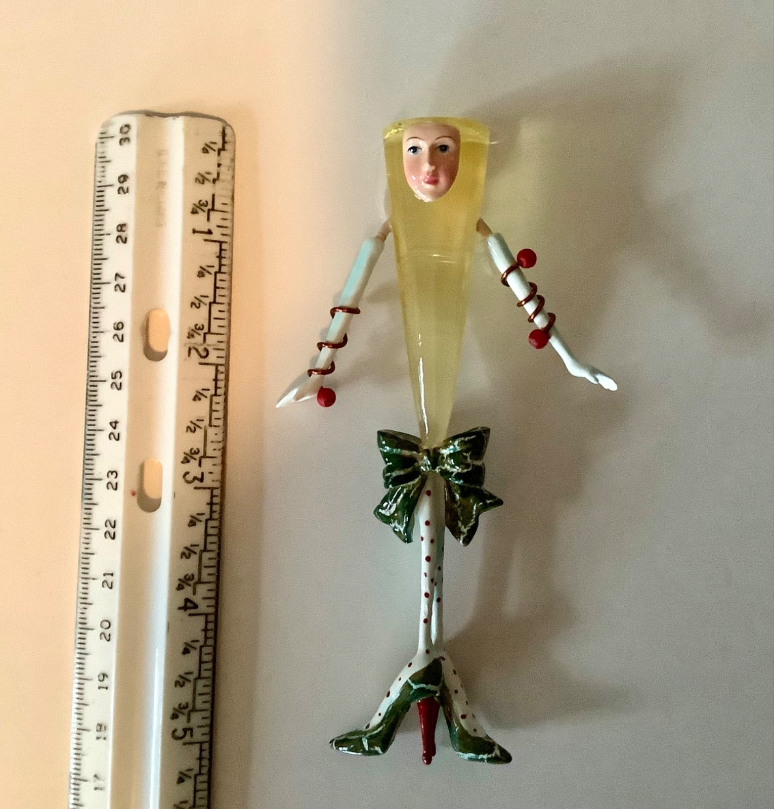 Krinkles Patience Brewster ornament 2002 Champagne Flute preowned w/ box tag