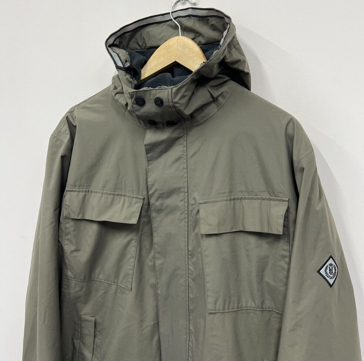 Henri Lloyd Ultra Jacket Classic Casual Hooded Mens Size L Henri Lloyd Ultra Jacket Classic Casual Hooded Mens Size L