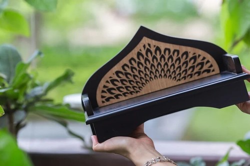 Wooden Singhasan/Vyasasana with Decoration for Gopal,Giriraj Shalagram . 1.25 kg - Picture 5 of 9