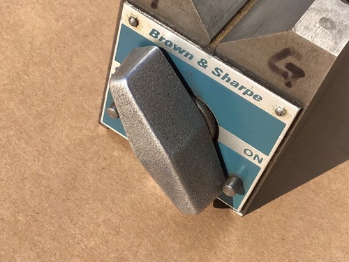 Brown & Sharpe 599-750-4 Permanent Magnetic V-Block - Picture 8 of 18