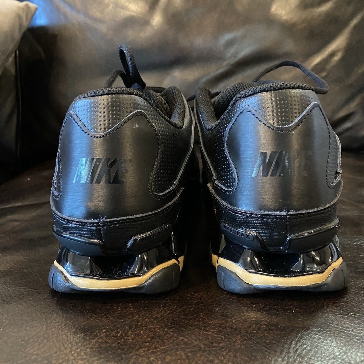 Nike Reax 8 TR Mesh Men Shoes Athletic Sneaker Black Gold