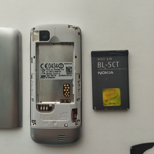 Nokia C3-01 Touch and Type 3G Mobile Phone Faulty Touch For Parts Or Repair - Picture 7 of 7