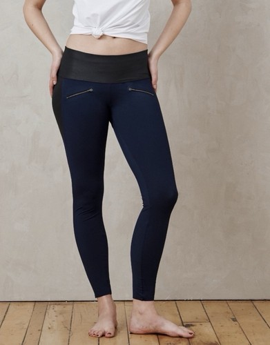 ADAY Throw & Roll Leggings Navy Size S NWT Technical Stretch High Rise Premium