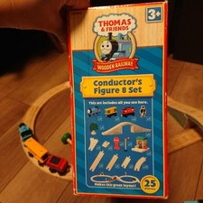 Thomas Wooden Learning Curve Track Set