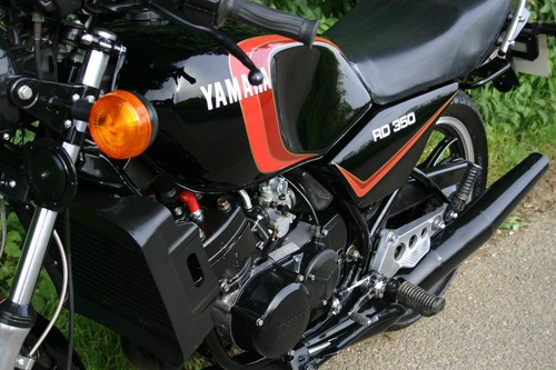 1982 (Y) Yamaha RD350LC / RD350 4LO Credit cards / Part ex welcome - Picture 8 of 9