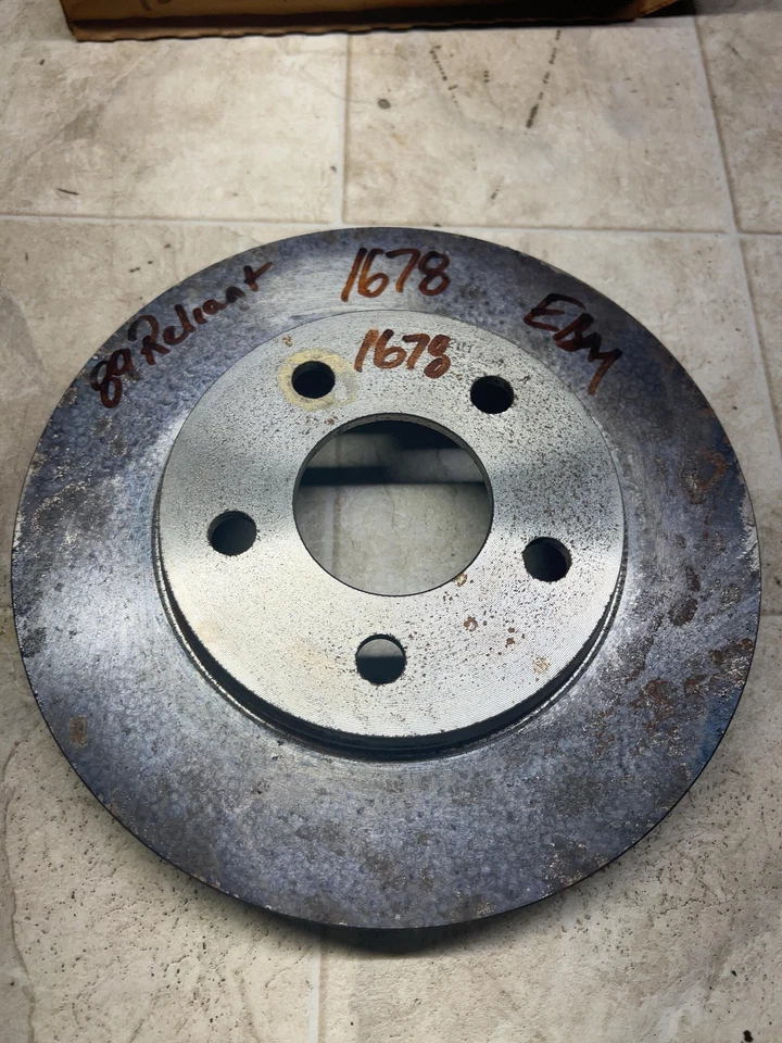 Rotor de freno de disco delantero Reliant Aries 87-89 Sundance Shadow 1986-1989 nuevo Mopar Foto 2 de 4