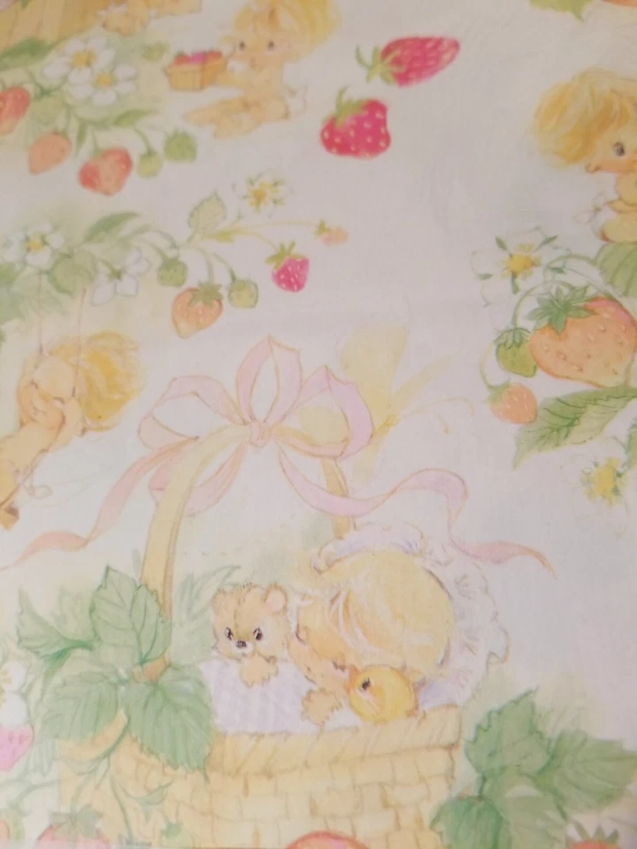 Envoltura de Regalo Bebé Fresa American Greetings De Colección Nuevo 2 Hojas 2 Paquetes  Foto 2 de 4