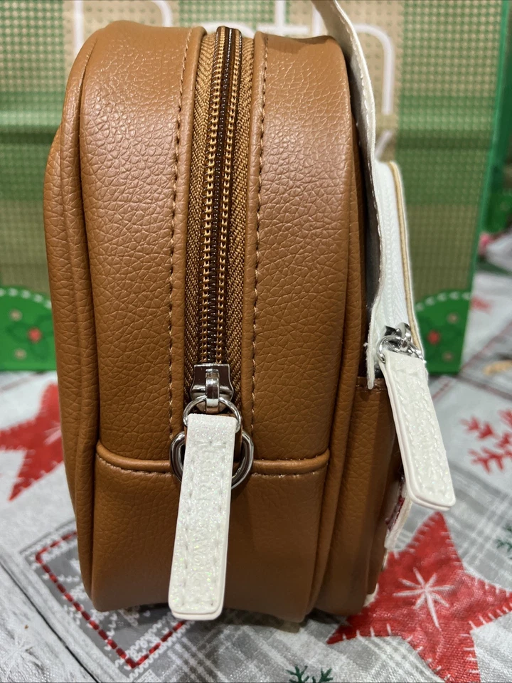 Bath & Body Works пряничный дом 🎅 косметичка через плечо Рождественский макияж - Изображение 4 из 4