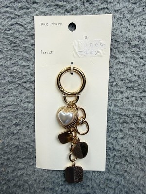 A New Day Bag Charm Womens One Size Gold Heart Pearl Purse Key