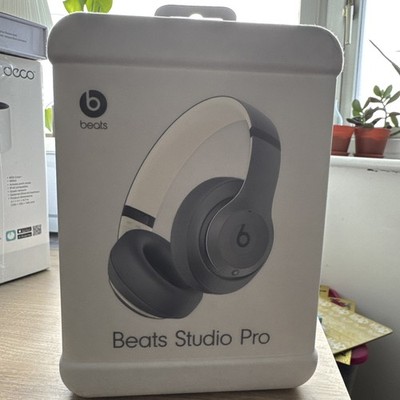Beats Studio Pro Wireless Bluetooth Kopfhörer Sandgrau Brandneu