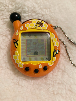 tamagotchi entama chou jinsei enjoi plus orange honey bee bandai [US seller]