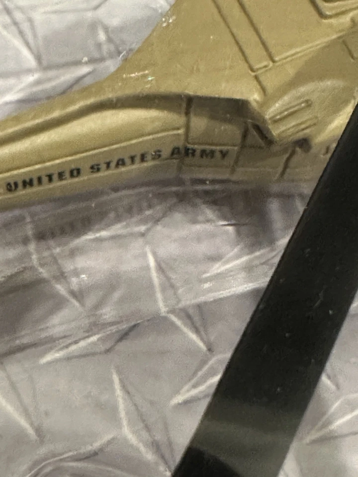 Maisto Kid Connection UH-60A Desert Hawk Foto 4 de 4