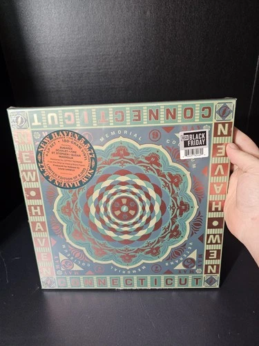 The Grateful Dead "Veterans Memorial Colosseum 5.5.77 Vinyl 4XLP RecordStore Day