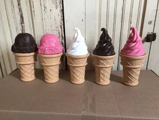Blow Mold Plastic Ice Cream Shop Display Cones Swirl Scoop Safe T Cup Lot Of 5
