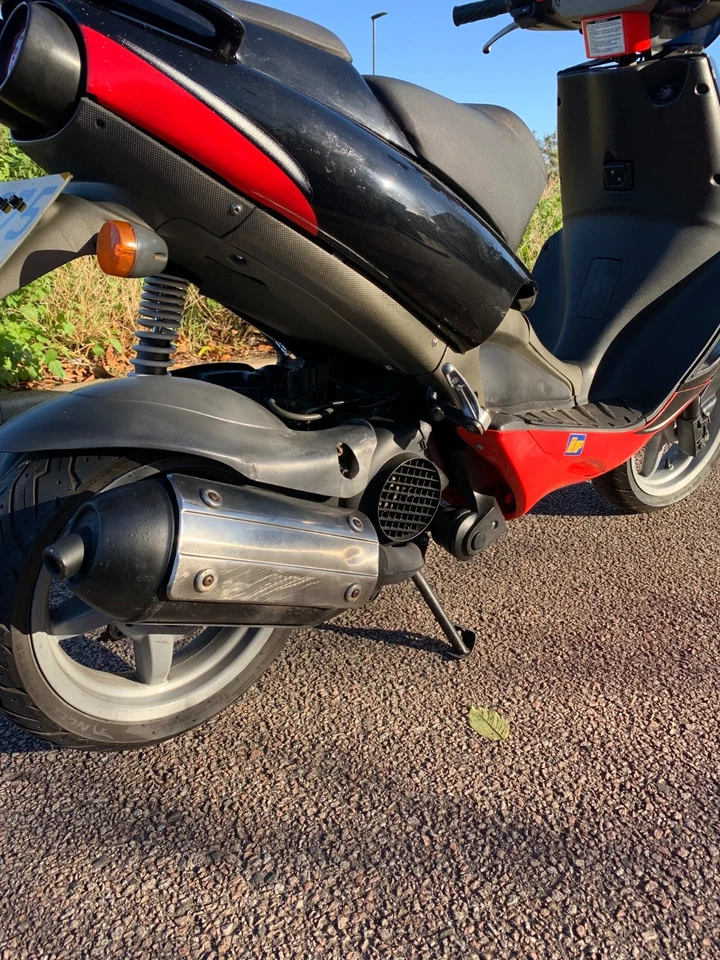 Aprilia SR125 2T Piaggio Typhoon Gilera runner - Image 3 of 4