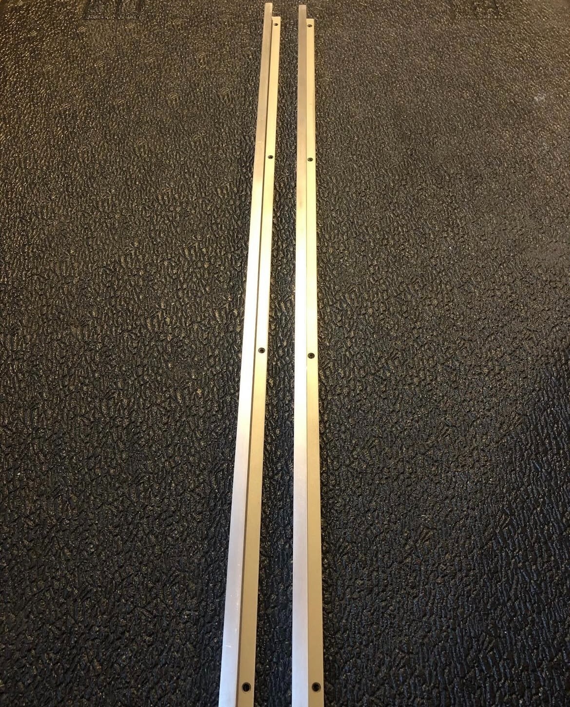 Picture 2 of 5