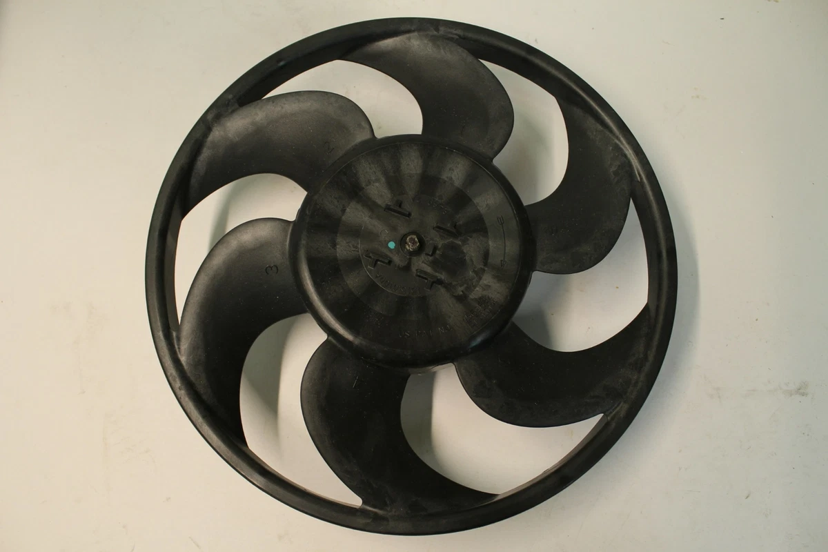 NOS OEM Ford Radiator Cooling Fan US Pat # 4569632/5151014 2002 