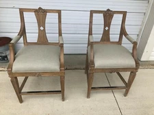 2 Frontgate Cheshire Carved COUNTER bar Height Barstool Chair Stool antique oak