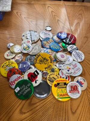 VINTAGE JUNK DRAWER LOT #3 COLLECTOR PINS BUTTONS NOVELTIES BEER ALCOHOL